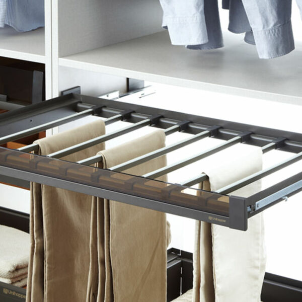 (24519) Unihopper NAKA выдвижн.полка для брюк，стекл. передняя панель, в базу 600 мм, 564 * 443 * 60 мм.