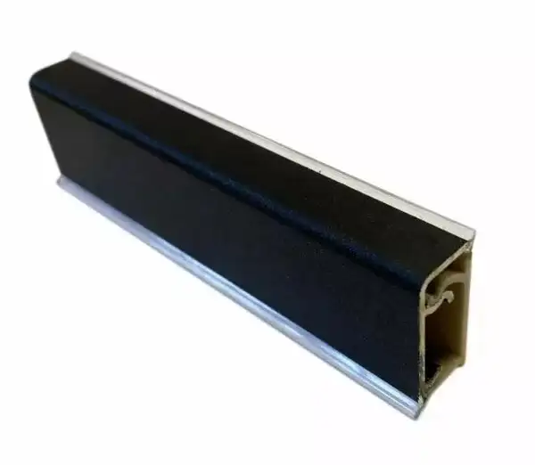 (13653) Плинтус Квадро L-4,20м ЧЕРНЫЙ