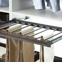 (24519) Unihopper NAKA выдвижн.полка для брюк，стекл. передняя панель, в базу 600 мм, 564 * 443 * 60 мм.